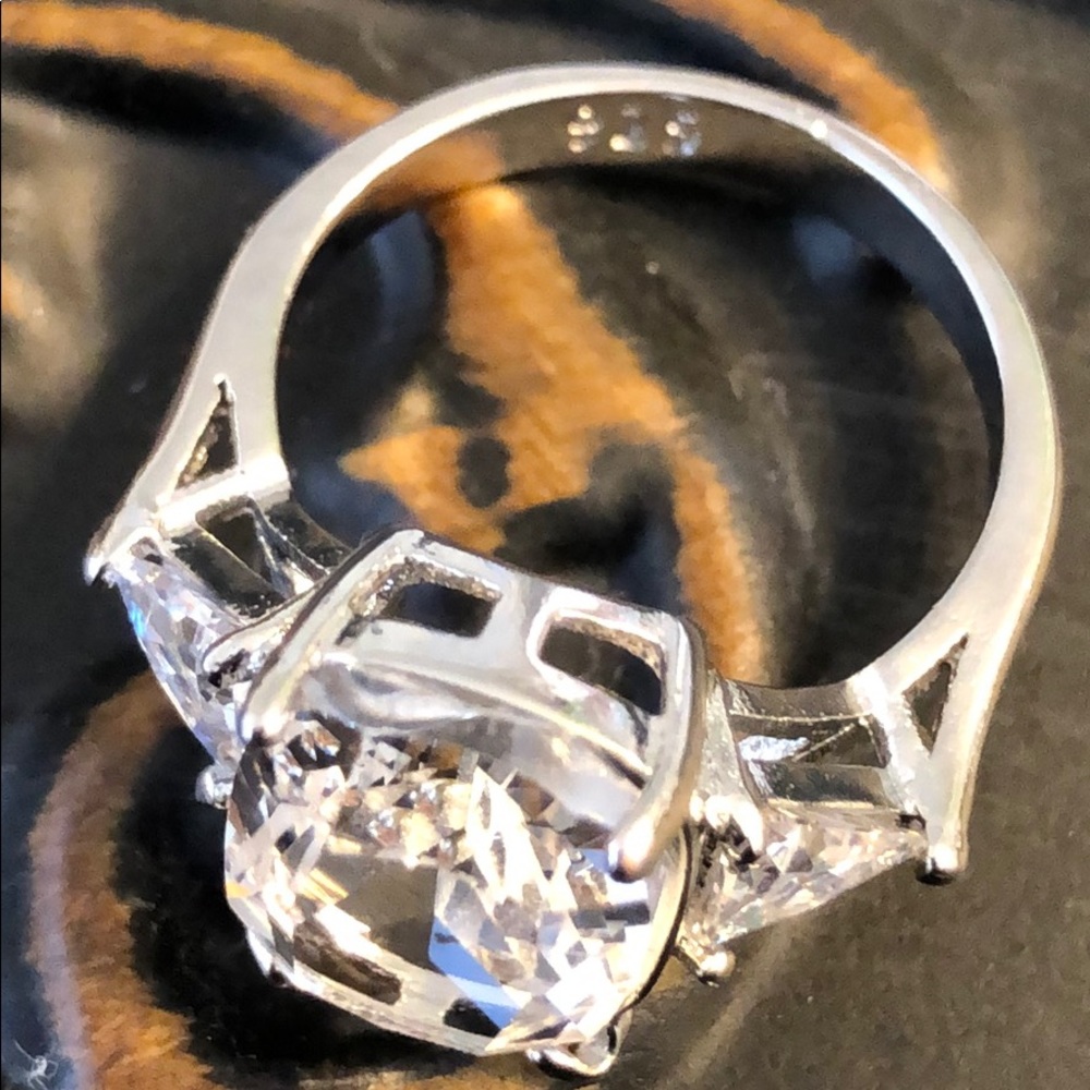 Fashion (See through) Rhinestone Ring Size 7